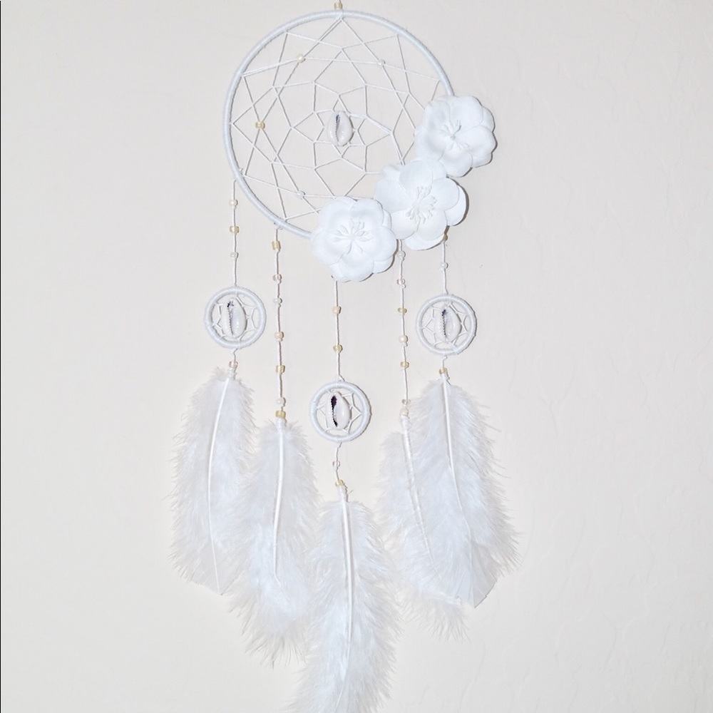 Cowrie Rose Dreamcatcher